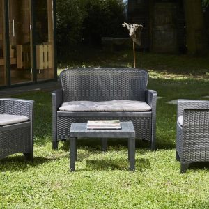 Dmora - Ostuni outdoor lounge set, Garden lounge set consisting of 2 armchairs, 1 sofa and 1 coffee table, rattan effect lounge with cushions, 100% Made in Italy, Anthracite